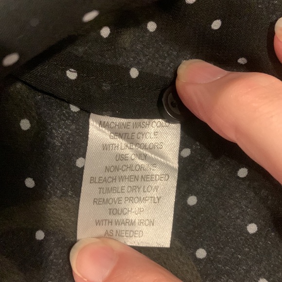Sunny Leigh Black w/white polka dots Blouse Sz M - Picture 4 of 6